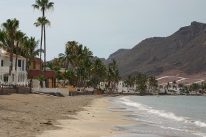 la-playa-de-guaymas-0710